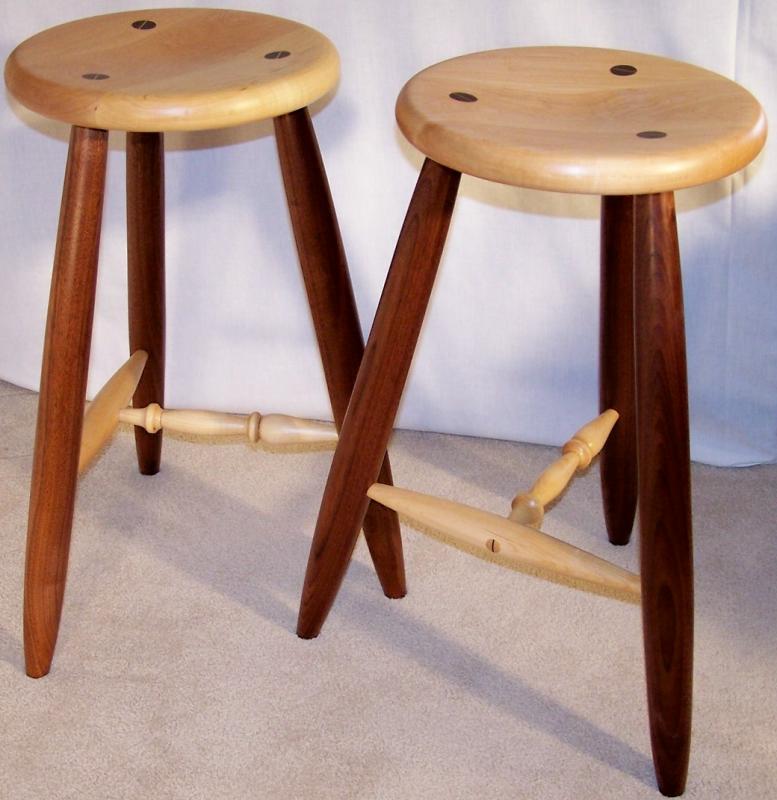 clipart three leg stool - photo #44
